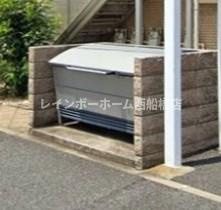 オークス夏見台のバルコニー