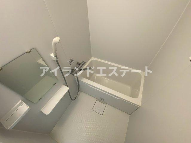 コーポオガワ　独立洗面台　角部屋　通風良好の浴室