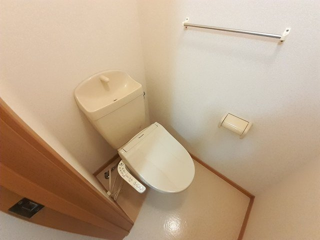 メゾンパラディのトイレ
