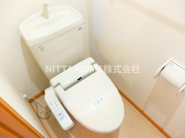 ポライトリー　ガーデンＢ棟のトイレ|ウォシュレット付きのトイレです☆