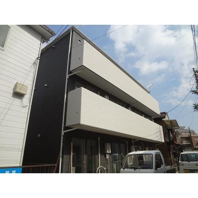エザンス稲田堤の外観