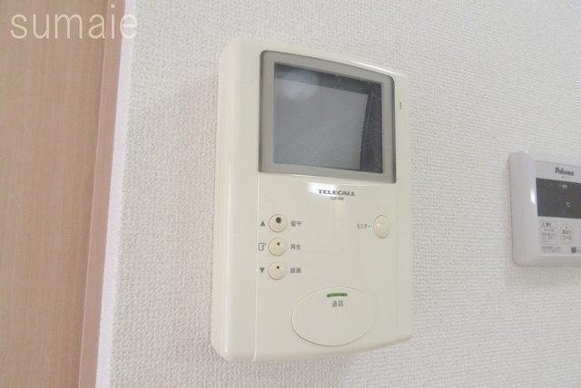 クアルトのセキュリティ|安心のモニタ付きインターホンです♪