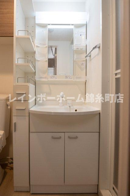 クレヴィスタ新小岩の独立洗面台