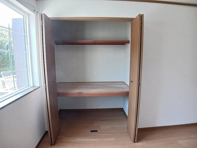 ノースリバー　Ｂの収納