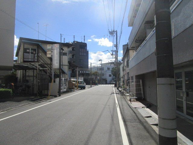 板橋区板橋２丁目の倉庫