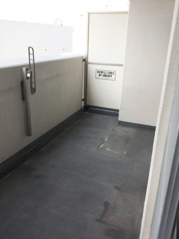 コーシャハイツ川口のバルコニー