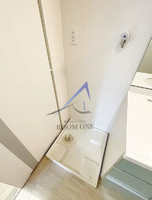 モアグランデ浜松町アクアシティの設備|洗濯機置き場です。
