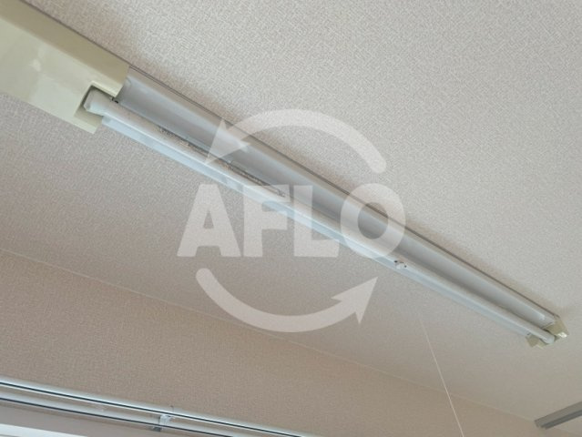 リバード東住吉　矢田東小学校区の設備|リバード東住吉　室内物干し