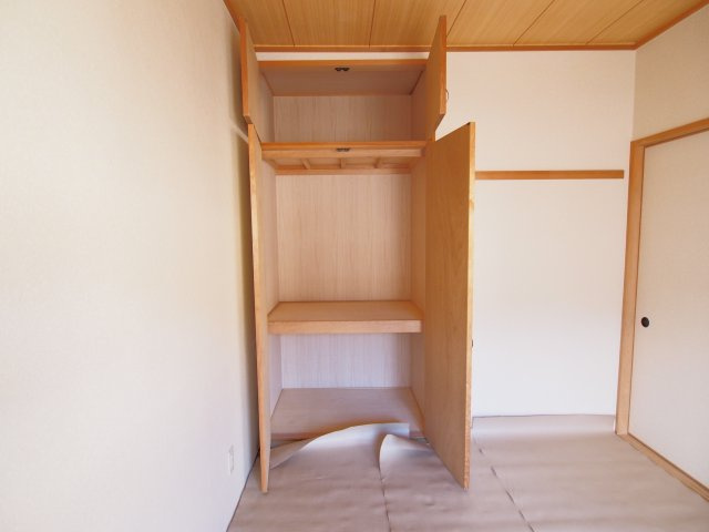プレジール石堂の収納