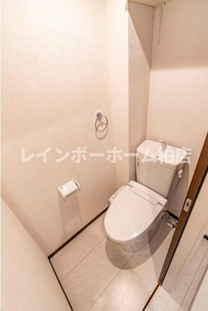 ROSSO高柳のトイレ|コンパクトで使いやすいトイレです