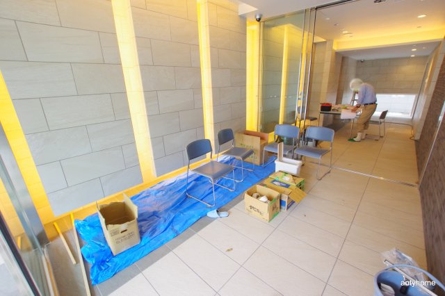 アドバンス大阪城シュアーヴ　仲介手数料無料のロビー