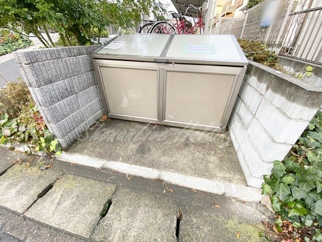 茅ヶ崎市小和田３丁目のアパートのその他共用部分