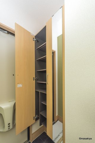 サンティール京の玄関