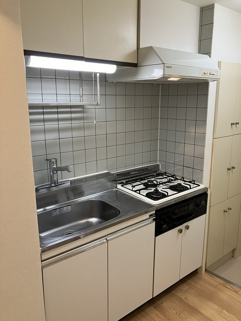 杉並区西荻北１丁目の賃貸マンションのキッチン