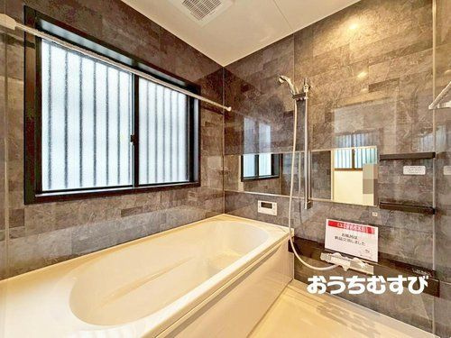 名東区八前3丁目の浴室