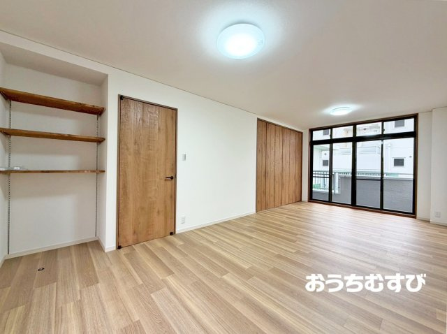 名東区八前3丁目の洋室