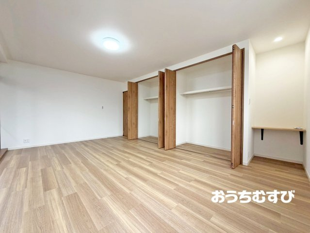 名東区八前3丁目の洋室