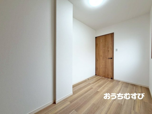 名東区八前3丁目の洋室
