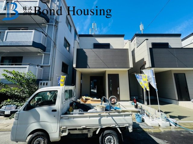 滝の茶屋駅まで徒歩３分・ZEH水準住宅・城が山　３号地