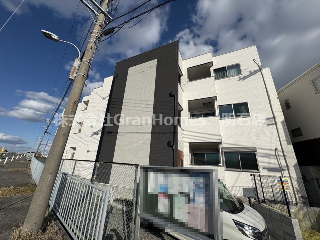 ＳＡｐｔ玉津町～春とそよ風のフィオーレ～の外観