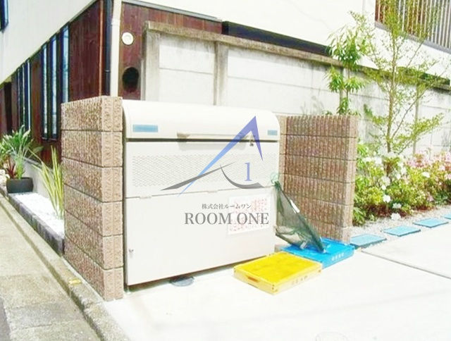 西荻ＩＩ番館のその他共用部分|敷地内ごみ置き場です。