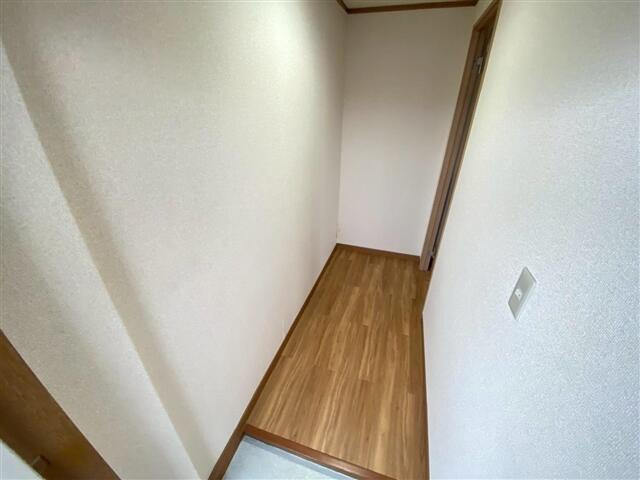 プライムハイツの玄関