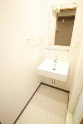 調布市国領町１丁目の賃貸マンションの独立洗面台