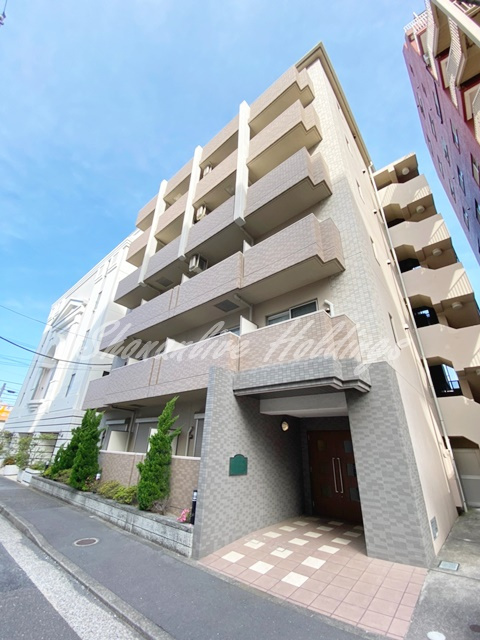 プレール　ヨコスカの外観|人気の横須賀中央エリア♪重厚なRCマンション