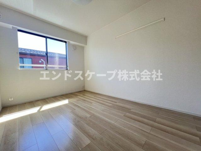 シュライン　ガーデン　Ⅲの洋室|高崎、前橋のお部屋探しはエンドスケープまで！お客様の理想お聞かせ下さい♪