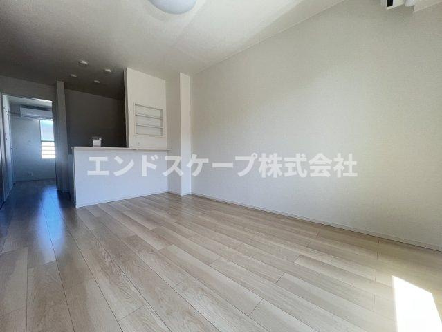 シュライン　ガーデン　Ⅲの居間・リビング|高崎、前橋のお部屋探しはエンドスケープまで！お客様の理想お聞かせ下さい♪