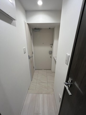 アジュールテラス住吉の玄関|別号室参考画像