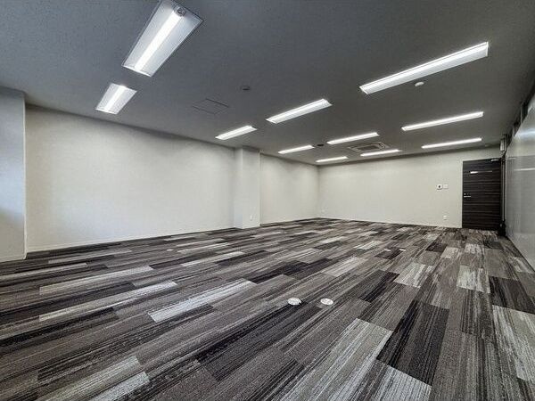 ＬＡＮＤ　ＳＱＵＡＲＥ　ＭＡＲＵＮＯＵＣＨＩ（旧ＩＣＰ丸の内ビル）