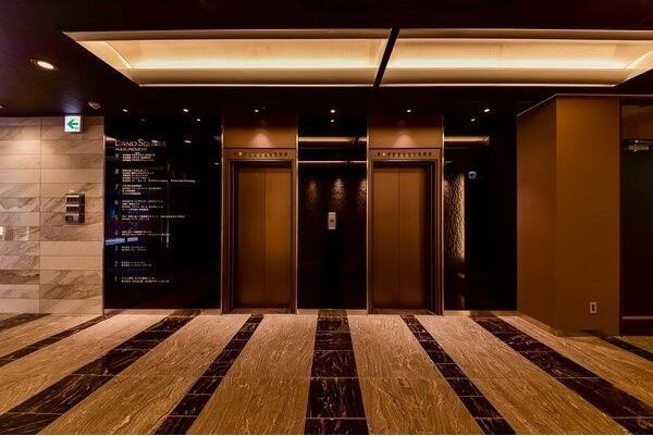 ＬＡＮＤ　ＳＱＵＡＲＥ　ＭＡＲＵＮＯＵＣＨＩ（旧ＩＣＰ丸の内ビル）