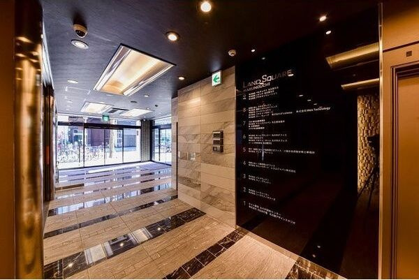 ＬＡＮＤ　ＳＱＵＡＲＥ　ＭＡＲＵＮＯＵＣＨＩ（旧ＩＣＰ丸の内ビル）