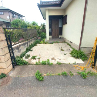 中古戸建　野田市木間ケ瀬5352-12の駐車場