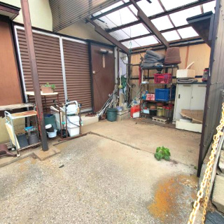 中古戸建　野田市木間ケ瀬5352-12の駐車場