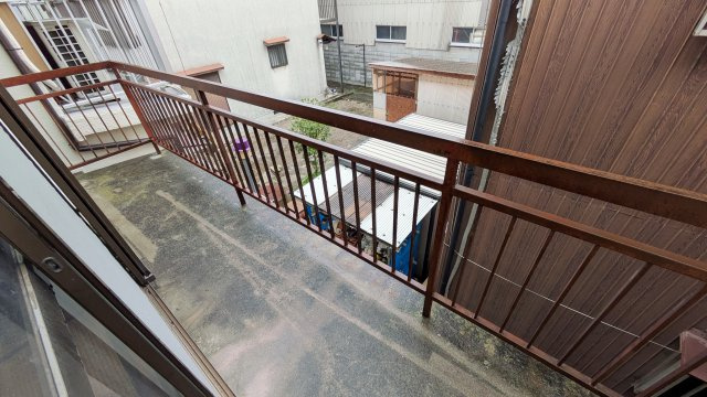 【バルコニー】