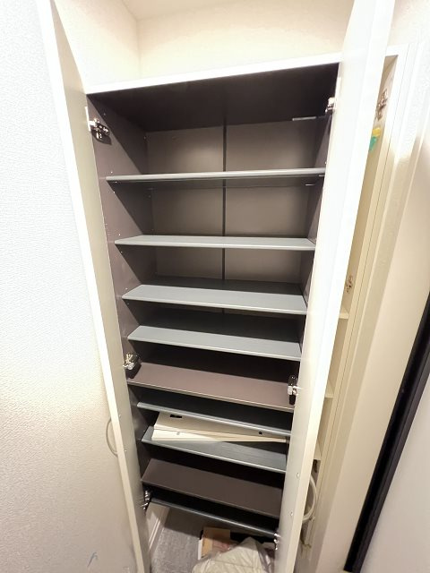 尼崎市塚口町６丁目のアパートの収納