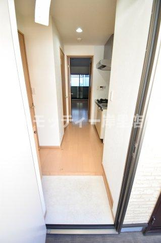 アッシュメゾン北加賀屋の玄関