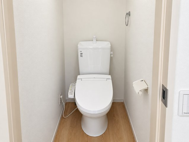戸建 宇治市大久保町上ノ山のトイレ|２Fトイレ