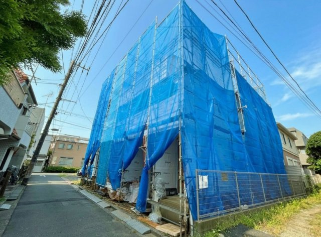 豊島区高松3丁目 全2棟 2号棟の外観|【スタイリッシな外観が目を引く高機能4LDK邸宅】
只今一生懸命建築中です♪♪
ご見学・詳細はお気軽に城北不動産までお問い合わせください！