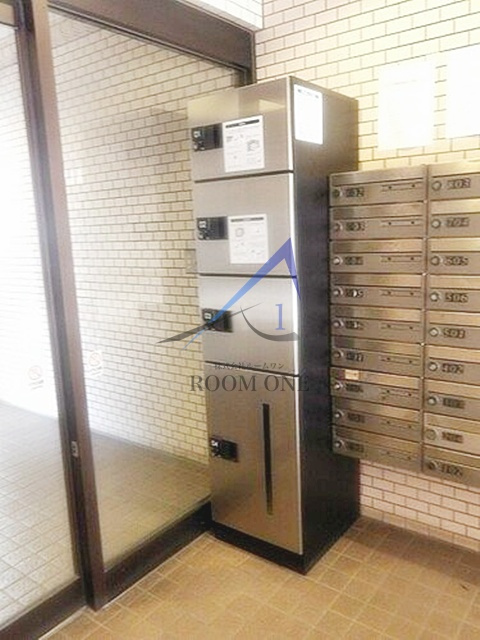 ビブレ西池のその他共用部分|宅配ボックスです。