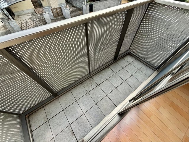 ヴィラージュ西庄　B棟のバルコニー