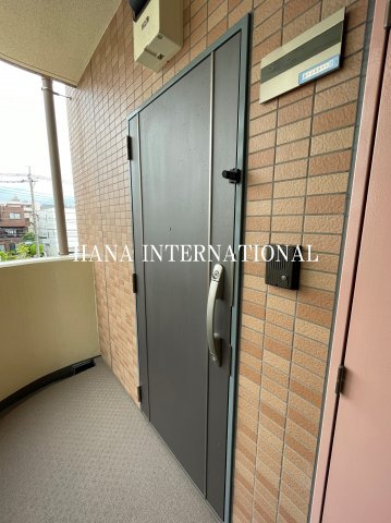 NSTbuildingⅡの玄関