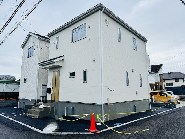 八王子市　泉町　新築一戸建て　２７期の外観|～太陽光パネル標準装備　スーパー・コンビニ・ドラッグストア徒歩10分圏内～
