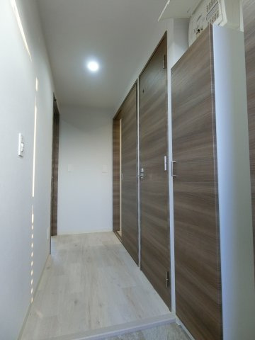 【玄関】 | Villa Izumi Chuo