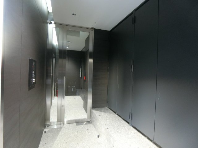 【エントランス】 | Villa Izumi Chuo
