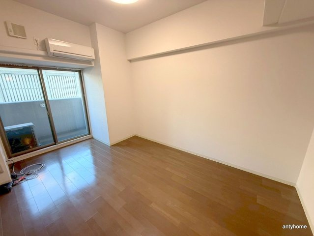 プライムアーバン御堂筋本町　の寝室