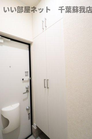 ナリトモ蘇我Ｂの玄関|きれいな玄関です