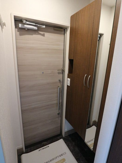 【玄関】 | セレスト弐番館